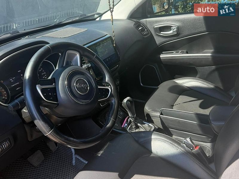 Внедорожник / Кроссовер Jeep Compass 2018 в Татарбунарах фото 16 Внедорожник / Кроссовер Jeep Compass 2018 в Татарбунарах