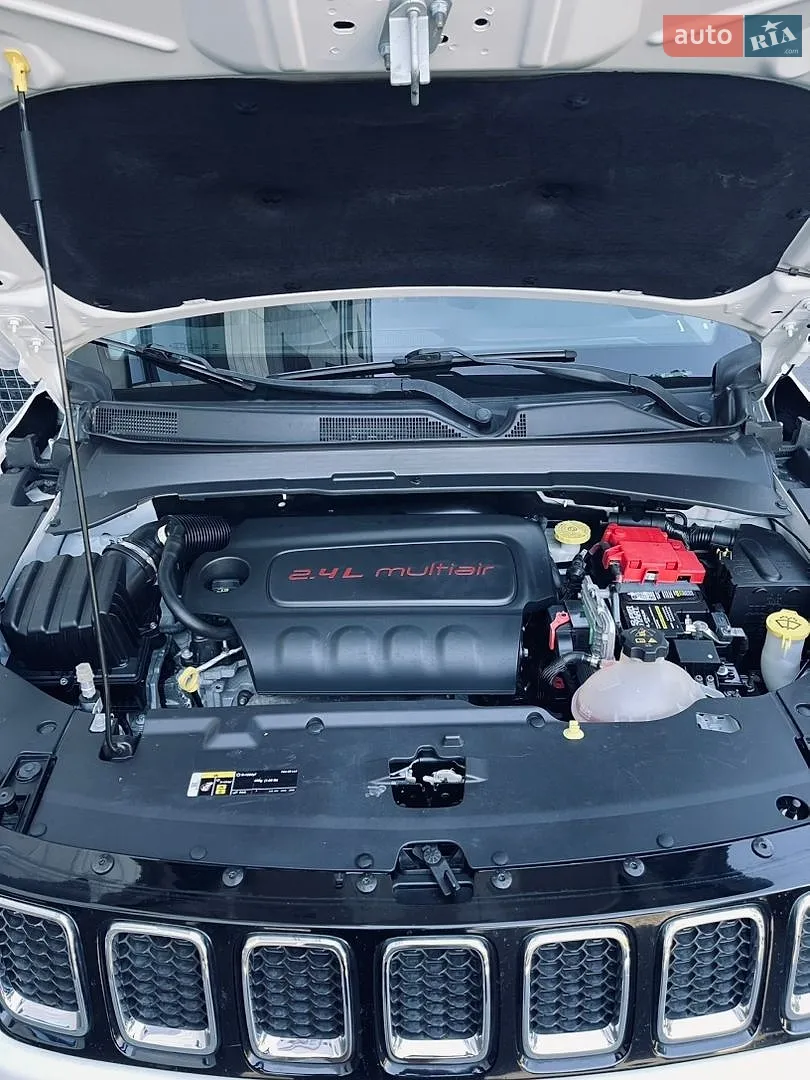 2019 Jeep Compass - мініатюра 9