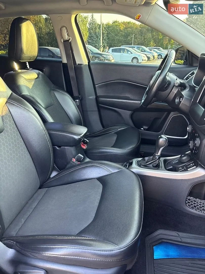 2019 Jeep Compass - мініатюра 8