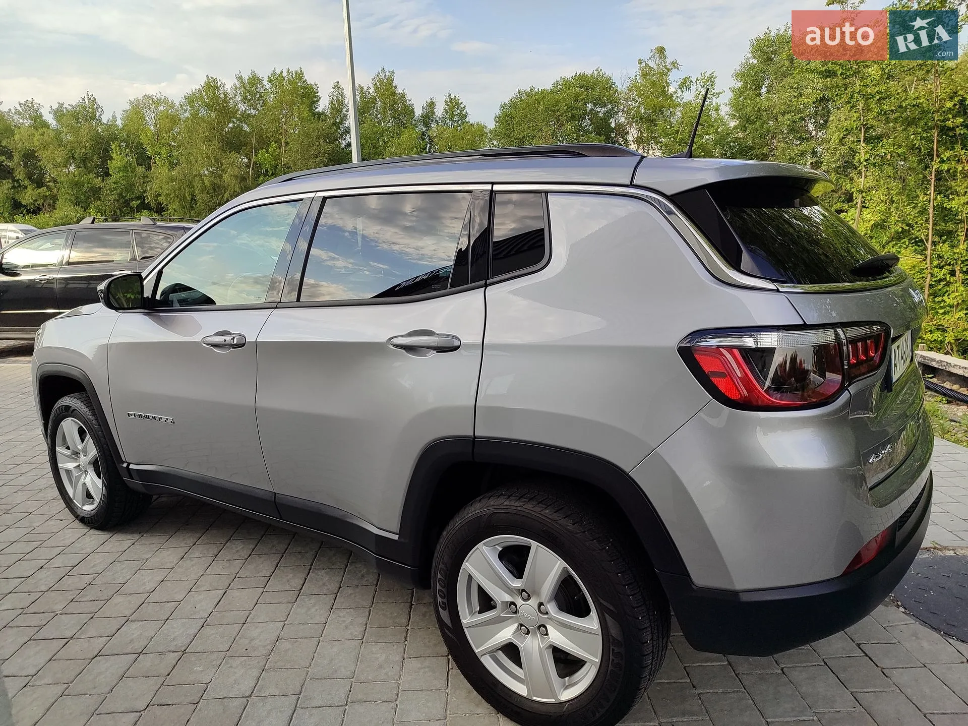 2022 Jeep Compass - мініатюра 12
