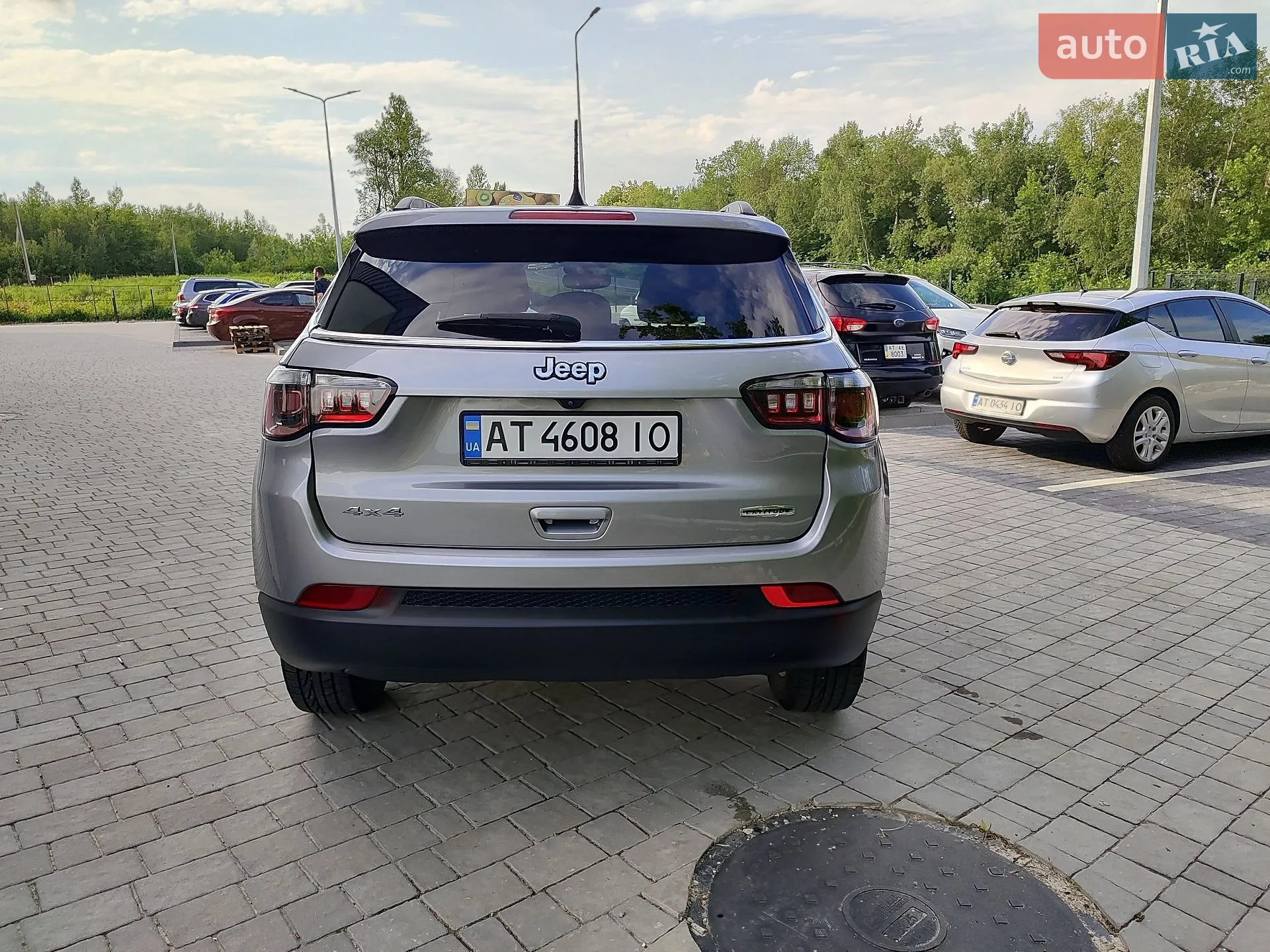 2022 Jeep Compass - мініатюра 8