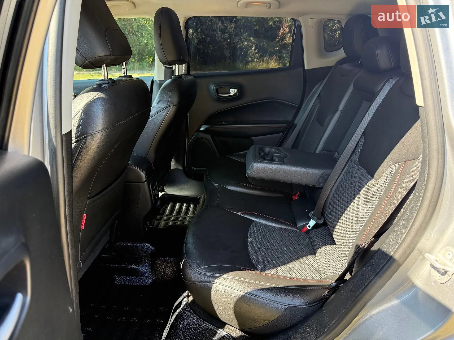 2018 Jeep Compass - мініатюра 23