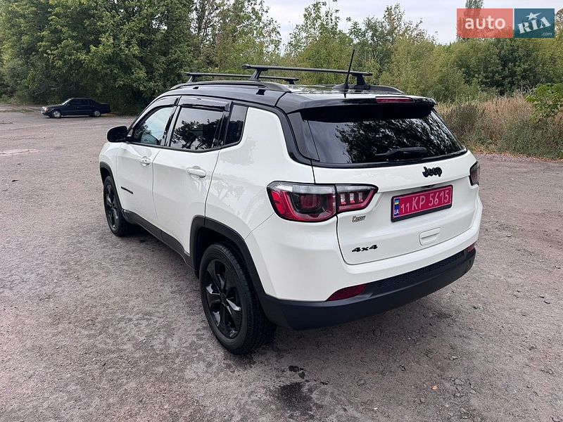Внедорожник / Кроссовер Jeep Compass 2018 в Ровно