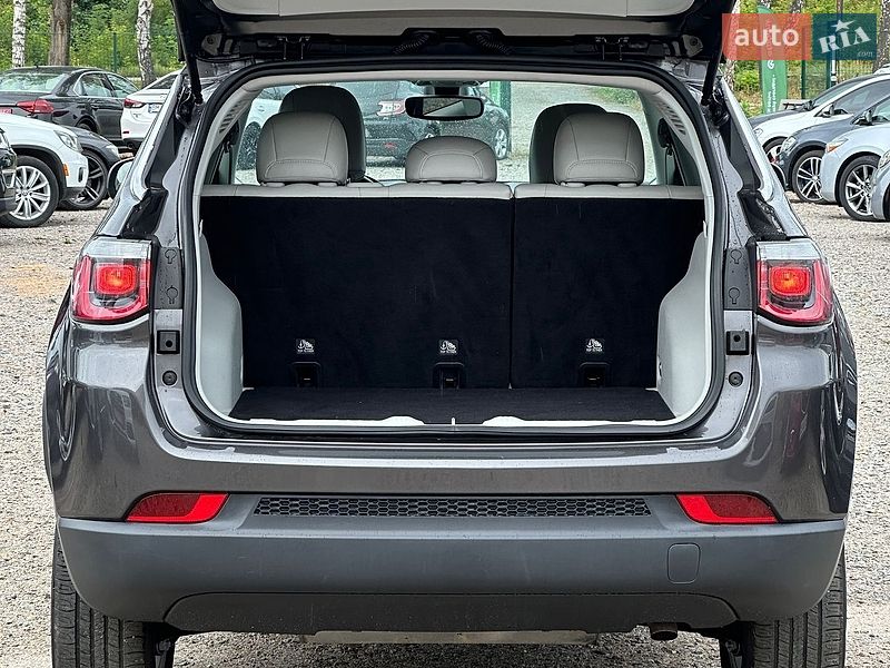Внедорожник / Кроссовер Jeep Compass 2018 в Белогородке