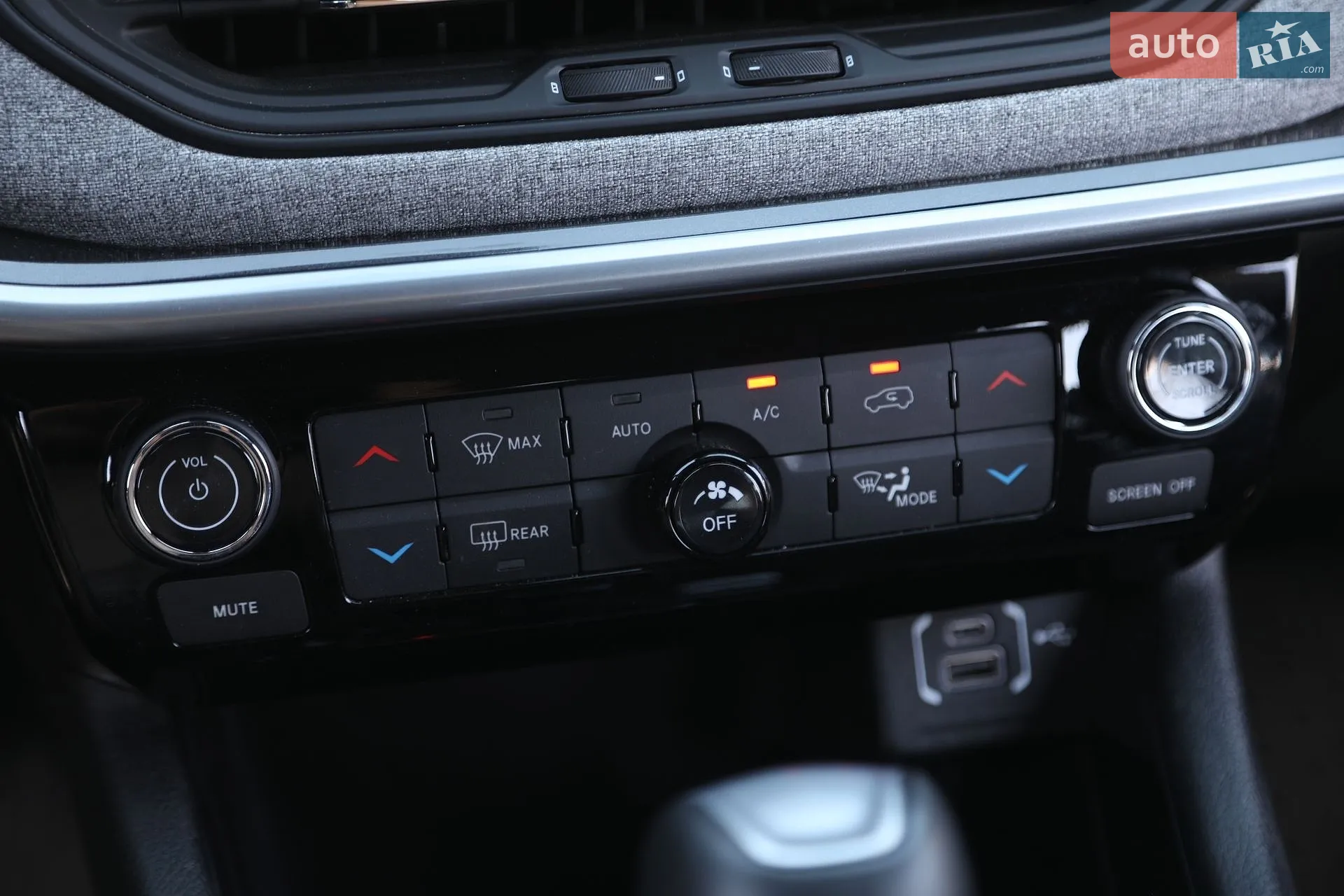 2024 Jeep Compass - мініатюра 23