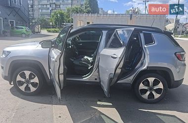 Позашляховик / Кросовер Jeep Compass 2017 в Броварах
