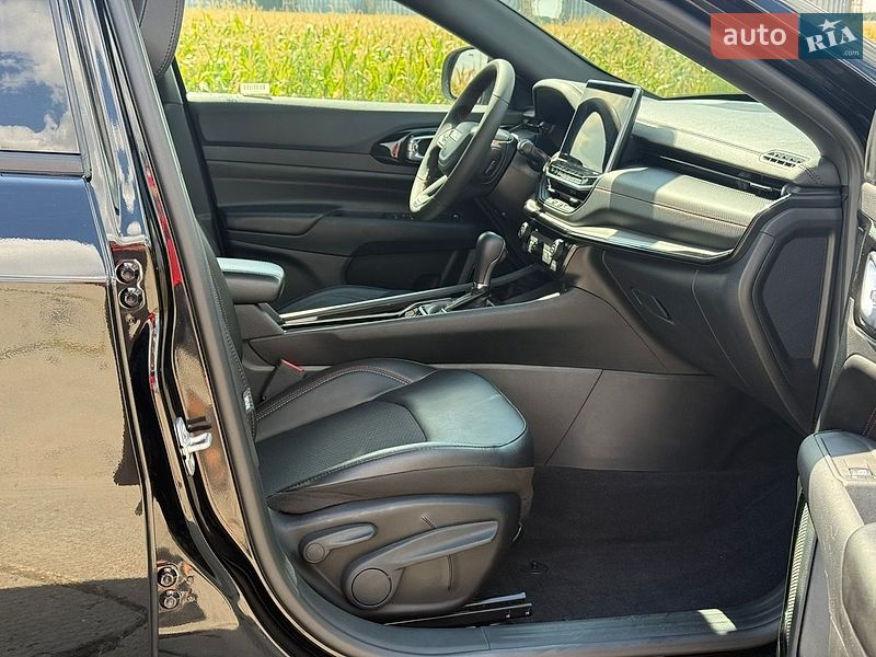 Внедорожник / Кроссовер Jeep Compass 2024 в Киеве фото 28 Внедорожник / Кроссовер Jeep Compass 2024 в Киеве