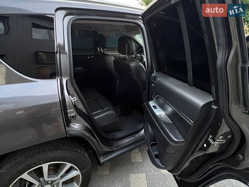 Внедорожник / Кроссовер Jeep Compass 2014 в Сваляве