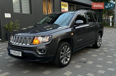 Внедорожник / Кроссовер Jeep Compass 2014 в Сваляве