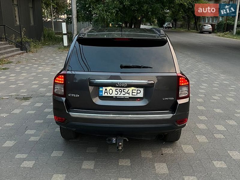 Внедорожник / Кроссовер Jeep Compass 2014 в Сваляве