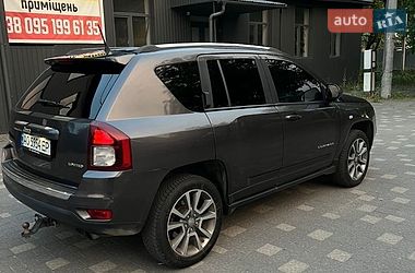 Внедорожник / Кроссовер Jeep Compass 2014 в Сваляве