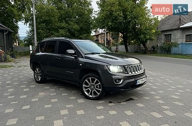 Внедорожник / Кроссовер Jeep Compass 2014 в Сваляве