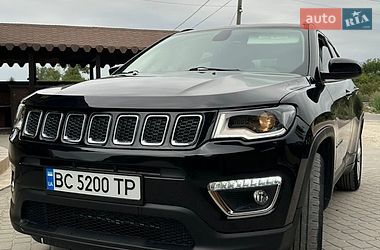 Внедорожник / Кроссовер Jeep Compass 2017 в Львове