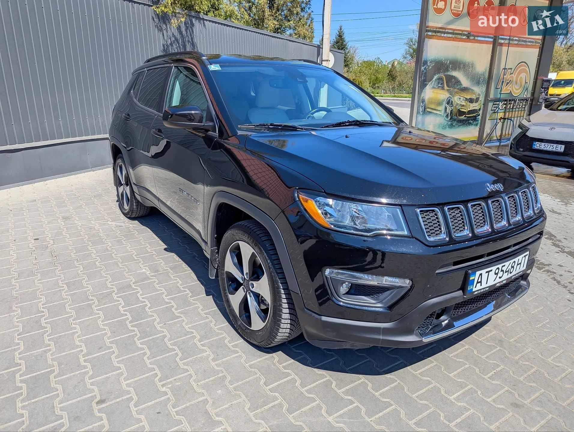2019 Jeep Compass - мініатюра 2