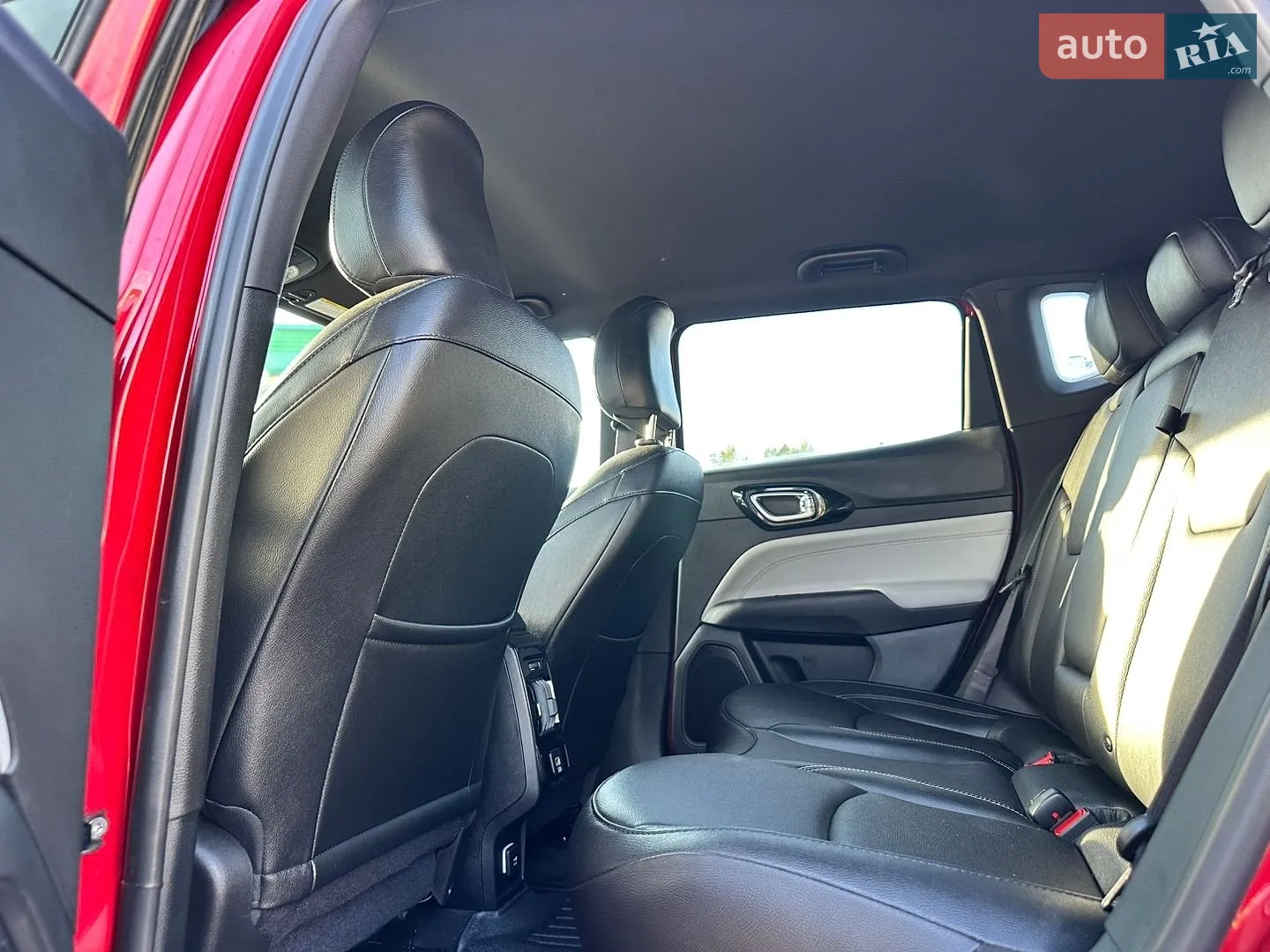 2024 Jeep Compass - мініатюра 35