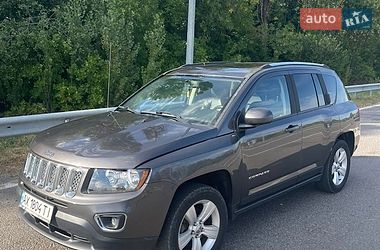 Внедорожник / Кроссовер Jeep Compass 2014 в Валках