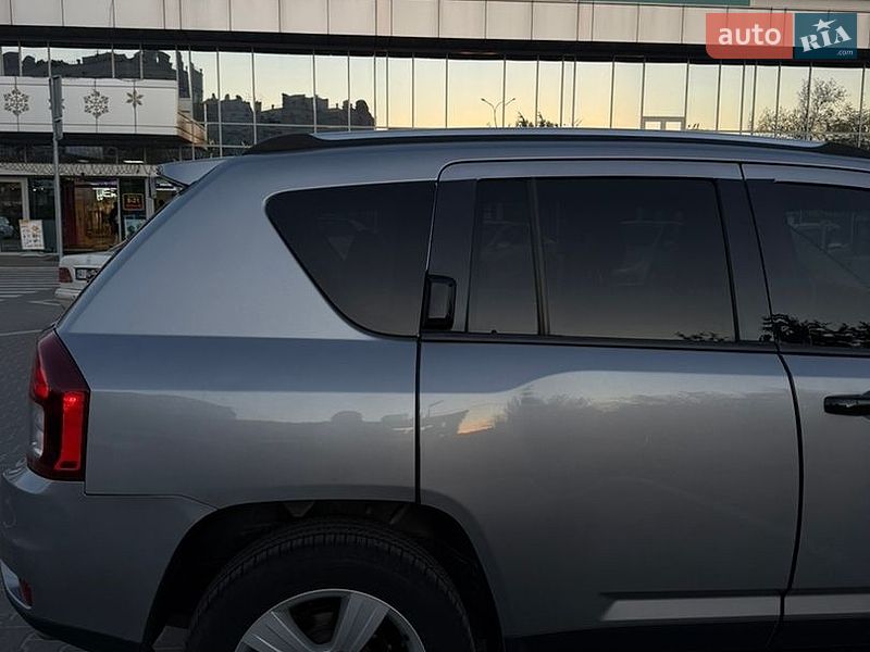 Внедорожник / Кроссовер Jeep Compass 2014 в Киеве
