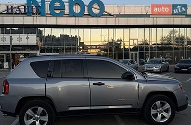 Внедорожник / Кроссовер Jeep Compass 2014 в Киеве
