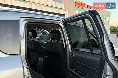 Внедорожник / Кроссовер Jeep Compass 2014 в Киеве