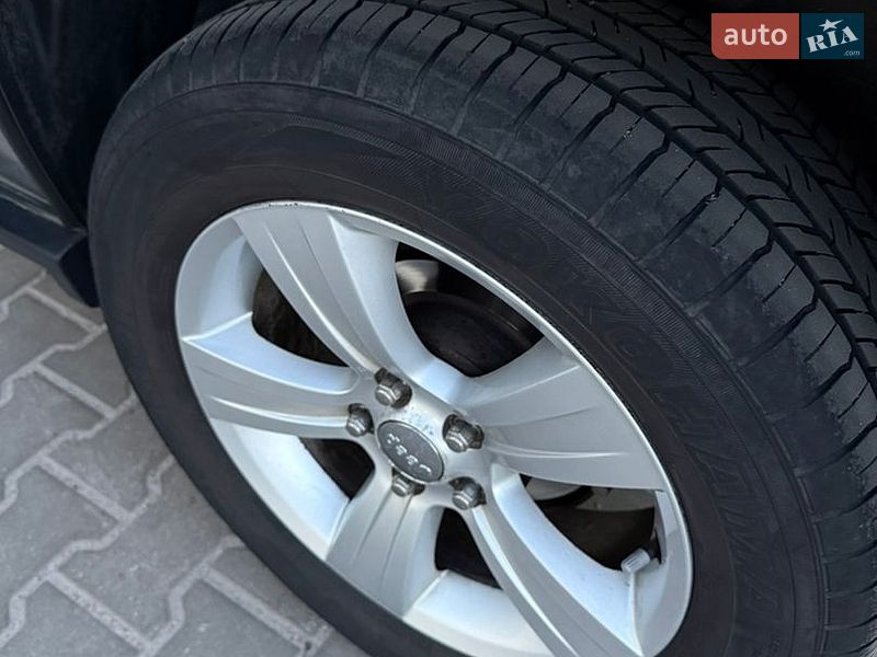 Внедорожник / Кроссовер Jeep Compass 2014 в Киеве