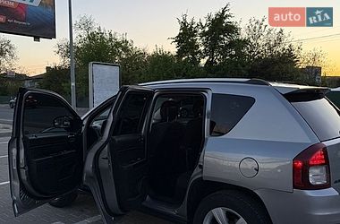 Внедорожник / Кроссовер Jeep Compass 2014 в Киеве