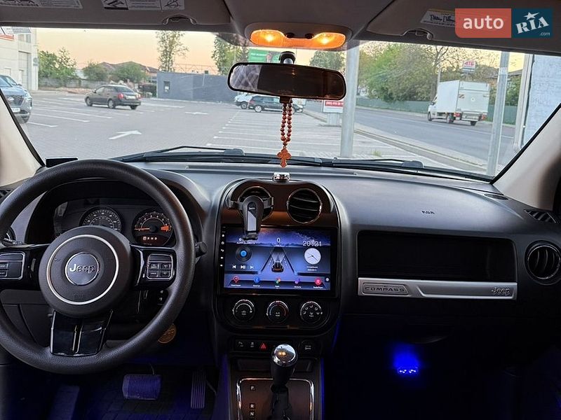 Внедорожник / Кроссовер Jeep Compass 2014 в Киеве