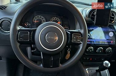 Внедорожник / Кроссовер Jeep Compass 2014 в Киеве