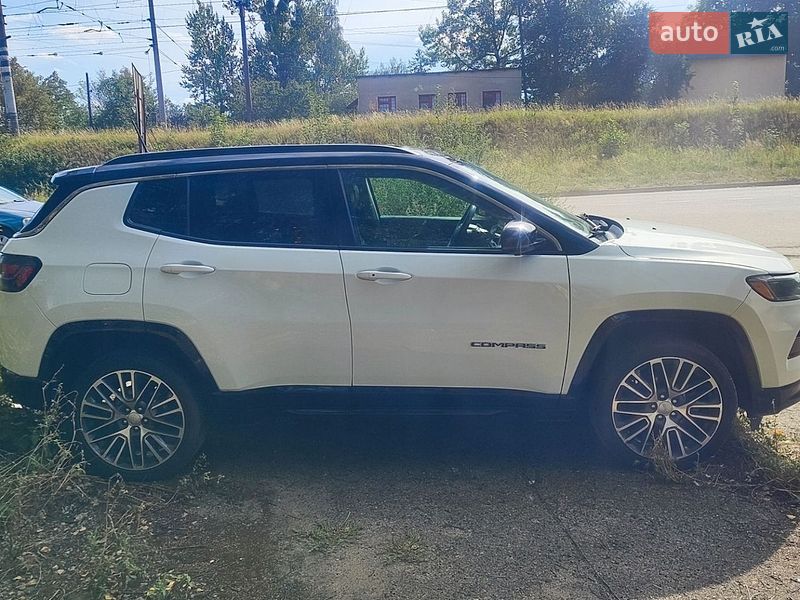 Позашляховик / Кросовер Jeep Compass 2022 в Львові