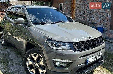 Внедорожник / Кроссовер Jeep Compass 2019 в Киеве