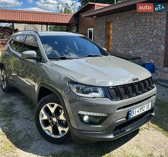 Внедорожник / Кроссовер Jeep Compass 2019 в Киеве