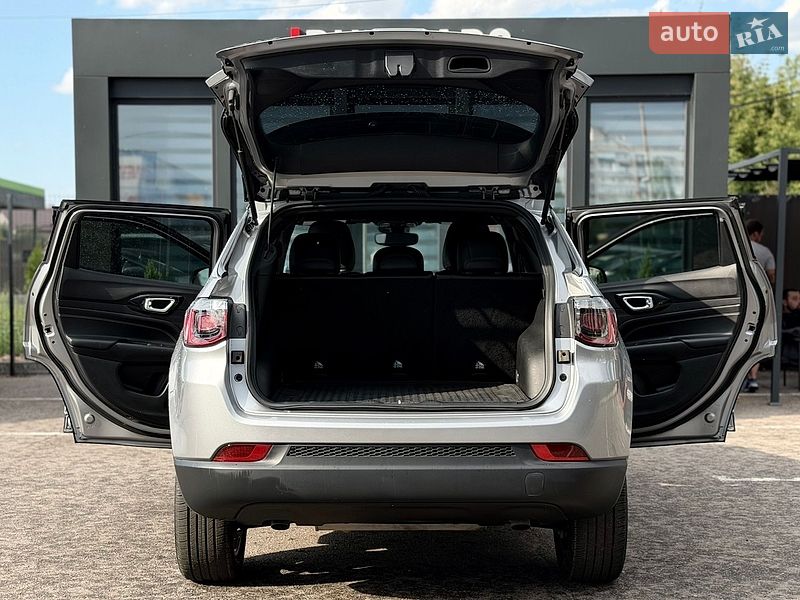 Внедорожник / Кроссовер Jeep Compass 2023 в Кременчуге фото 6 Внедорожник / Кроссовер Jeep Compass 2023 в Кременчуге