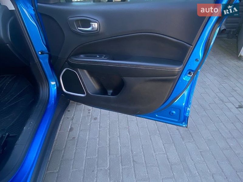 Позашляховик / Кросовер Jeep Compass 2017 в Полтаві