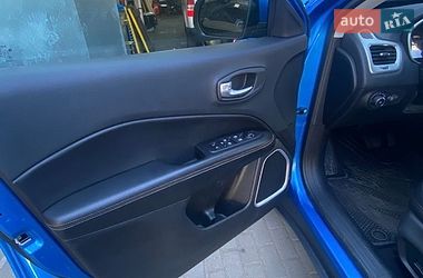 Позашляховик / Кросовер Jeep Compass 2017 в Полтаві