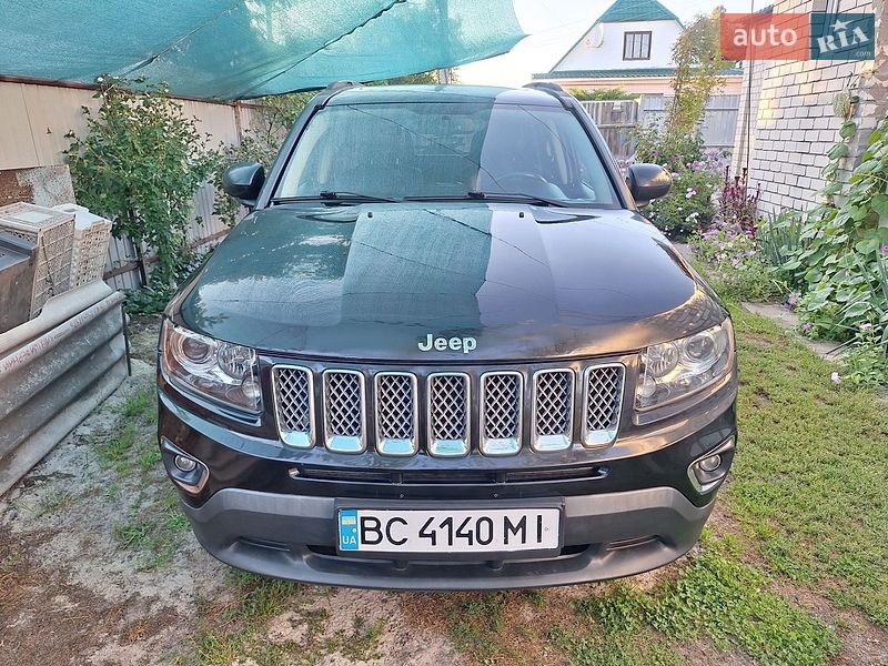 Внедорожник / Кроссовер Jeep Compass 2015 в Киеве
