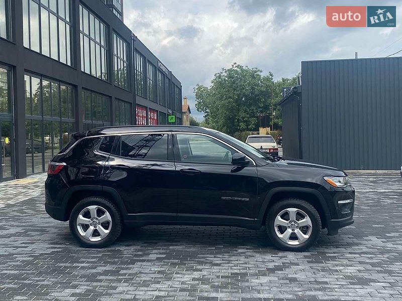 Внедорожник / Кроссовер Jeep Compass 2017 в Полтаве