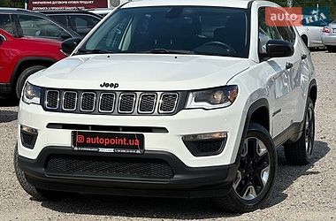 Внедорожник / Кроссовер Jeep Compass 2017 в Белогородке
