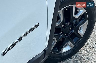 Внедорожник / Кроссовер Jeep Compass 2017 в Белогородке