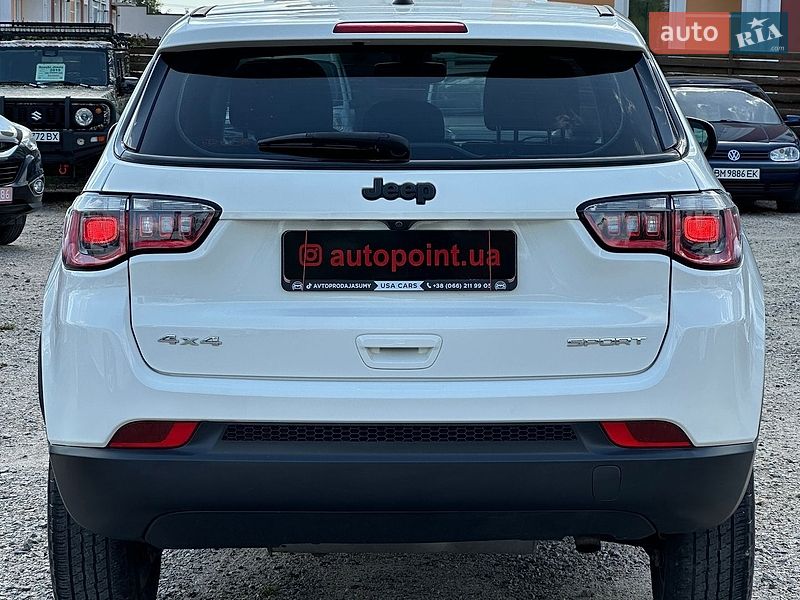 Внедорожник / Кроссовер Jeep Compass 2017 в Белогородке