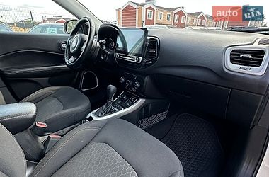 Внедорожник / Кроссовер Jeep Compass 2017 в Белогородке