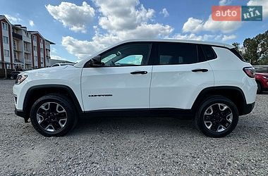 Внедорожник / Кроссовер Jeep Compass 2017 в Белогородке