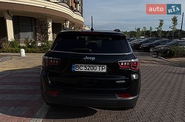 Позашляховик / Кросовер Jeep Compass 2017 в Києві