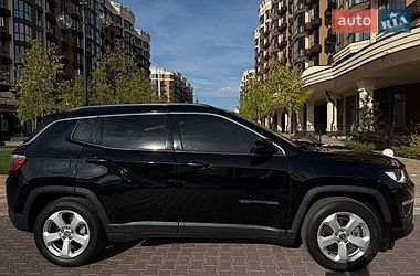 Позашляховик / Кросовер Jeep Compass 2017 в Києві