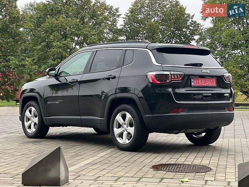 Позашляховик / Кросовер Jeep Compass 2017 в Рівному