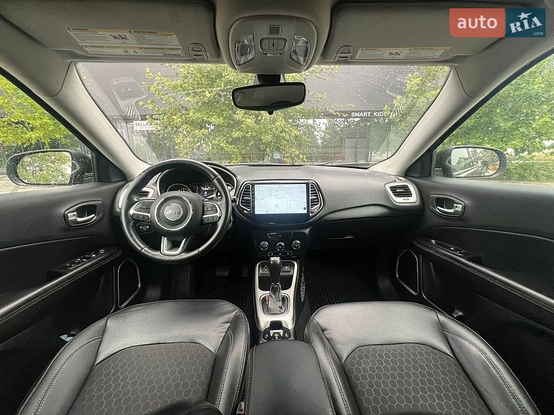 Позашляховик / Кросовер Jeep Compass 2017 в Рівному