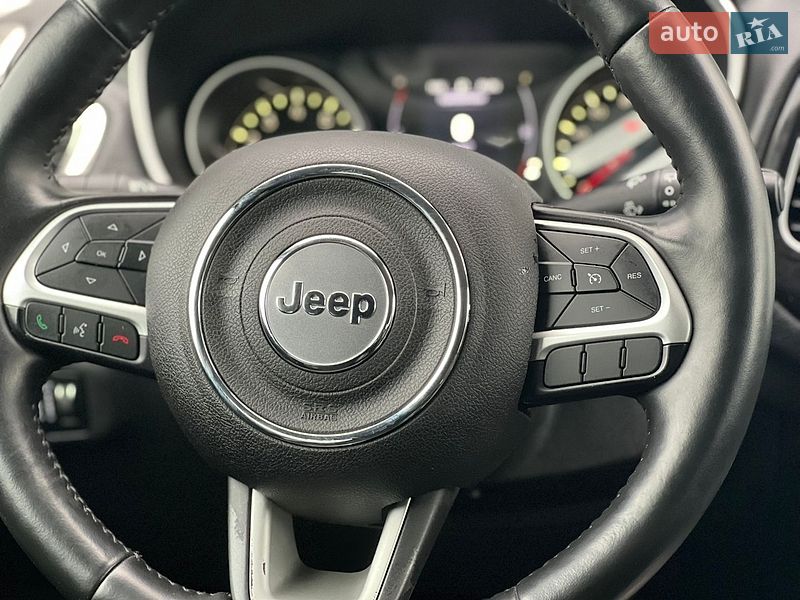 Позашляховик / Кросовер Jeep Compass 2017 в Рівному