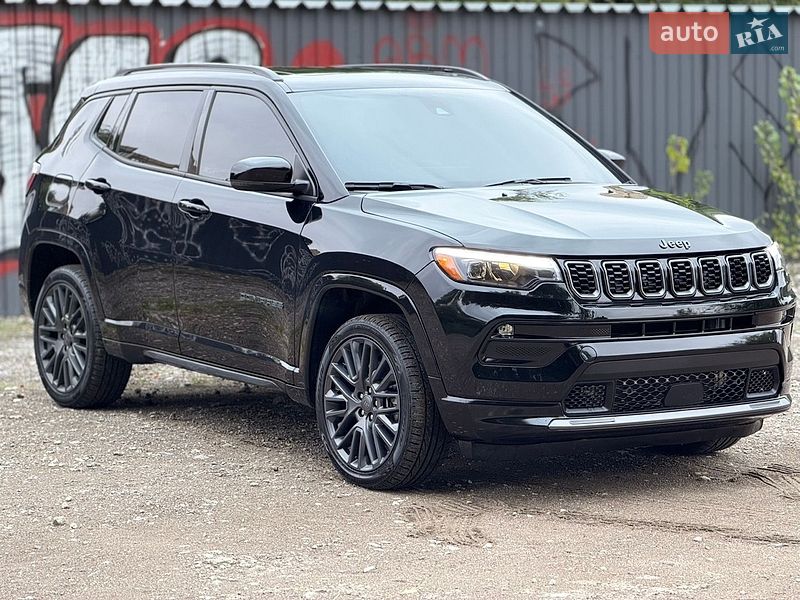 Внедорожник / Кроссовер Jeep Compass 2023 в Каменском Внедорожник / Кроссовер Jeep Compass 2023 в Каменском
