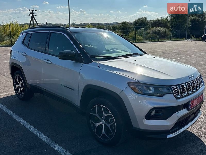 Позашляховик / Кросовер Jeep Compass 2024 в Рівному
