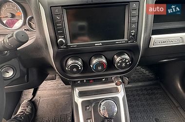 Внедорожник / Кроссовер Jeep Compass 2015 в Киеве
