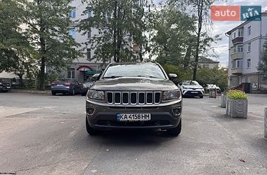 Внедорожник / Кроссовер Jeep Compass 2015 в Киеве