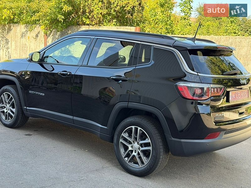 Позашляховик / Кросовер Jeep Compass 2020 в Лубнах